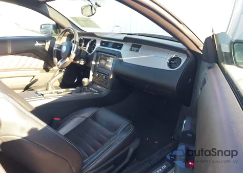 2012 Ford Mustang V6 Premium из США, поврежденный, VIN 1ZVBP8AM3C5266847